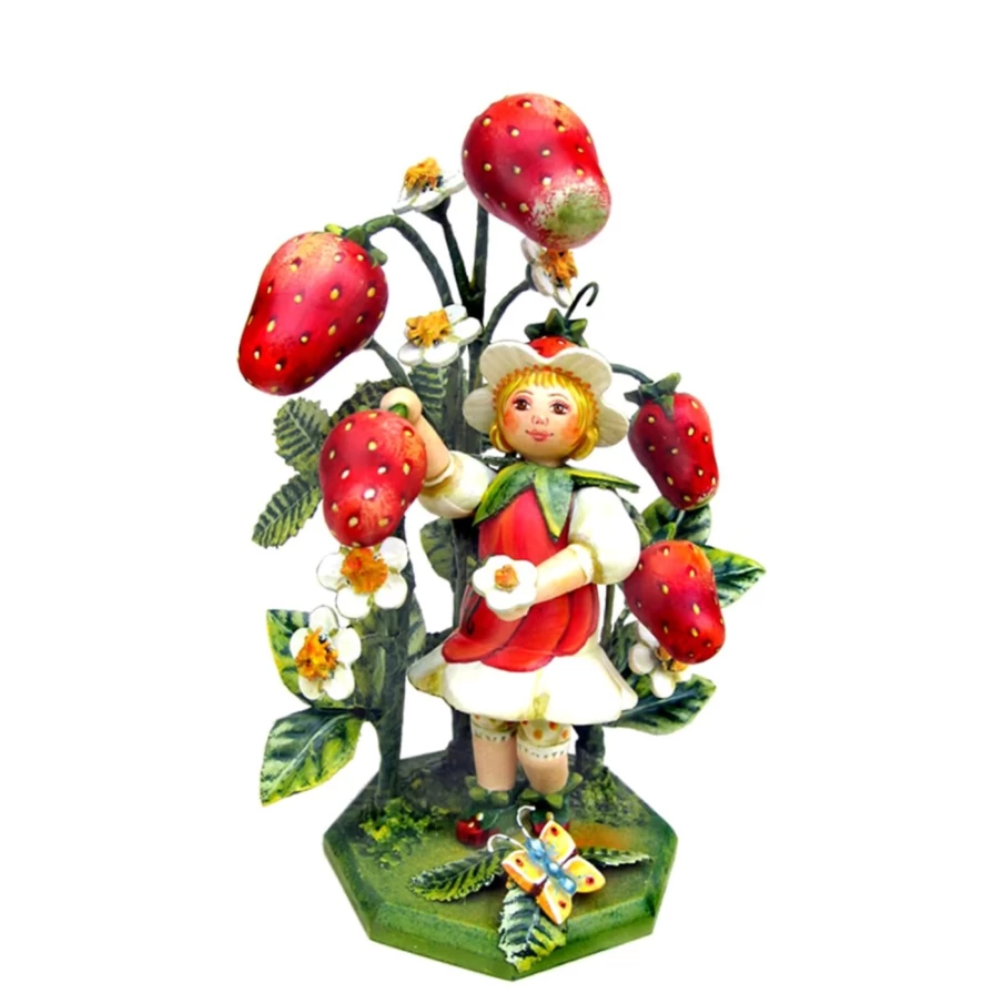 "Kindertraum Strawberry Girl Collectible Figurine - Limited Annual Edition 2011"